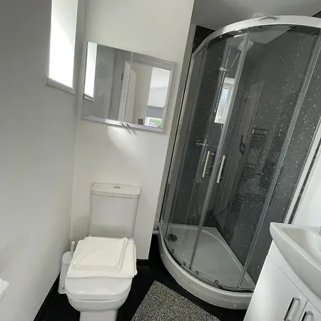 Ridgeways Premium House Bristol